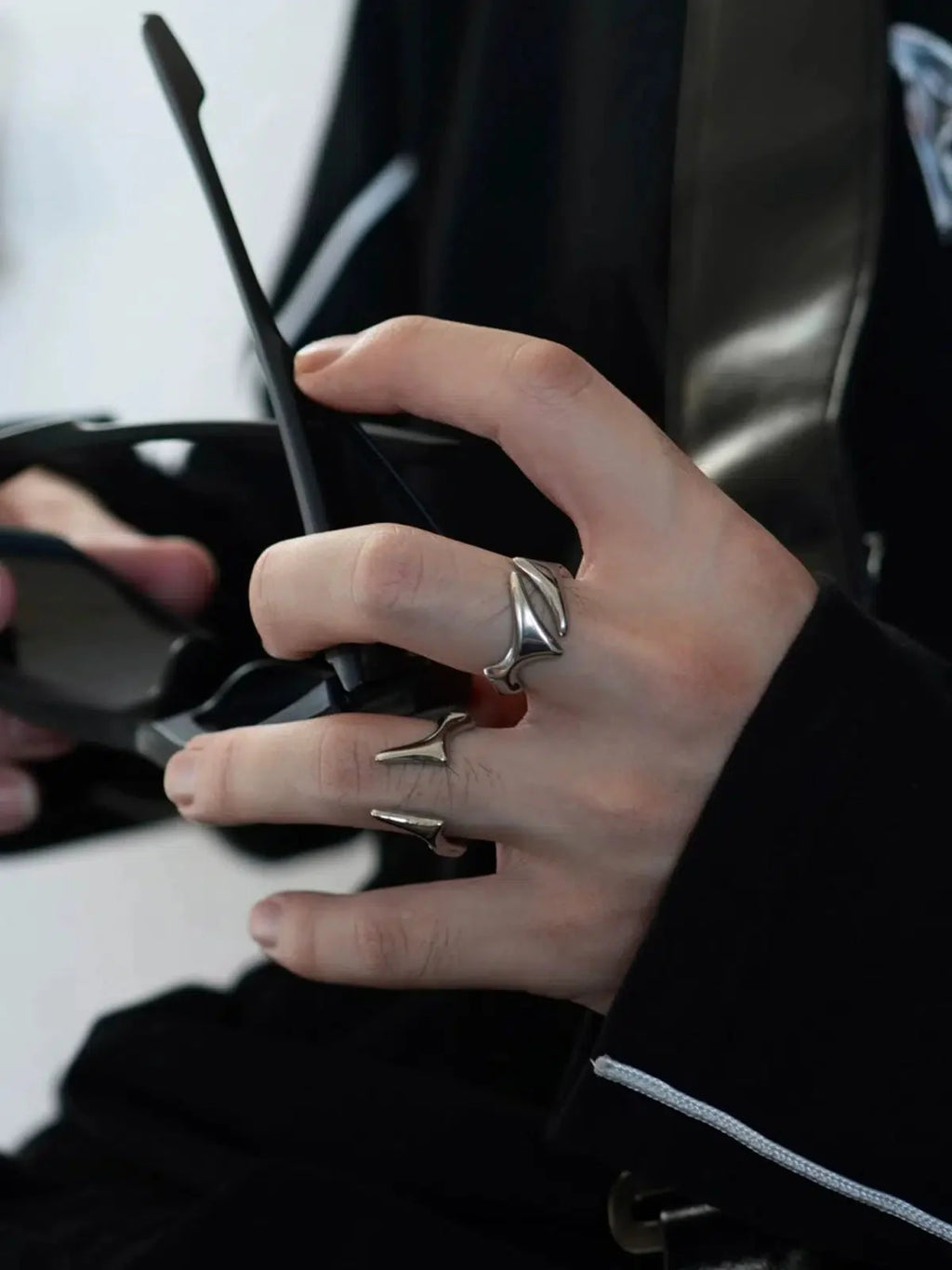 Linear Vintage Open Ring