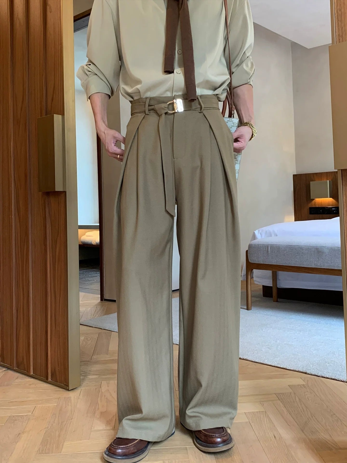 Straight Fit Wide-Leg Pants
